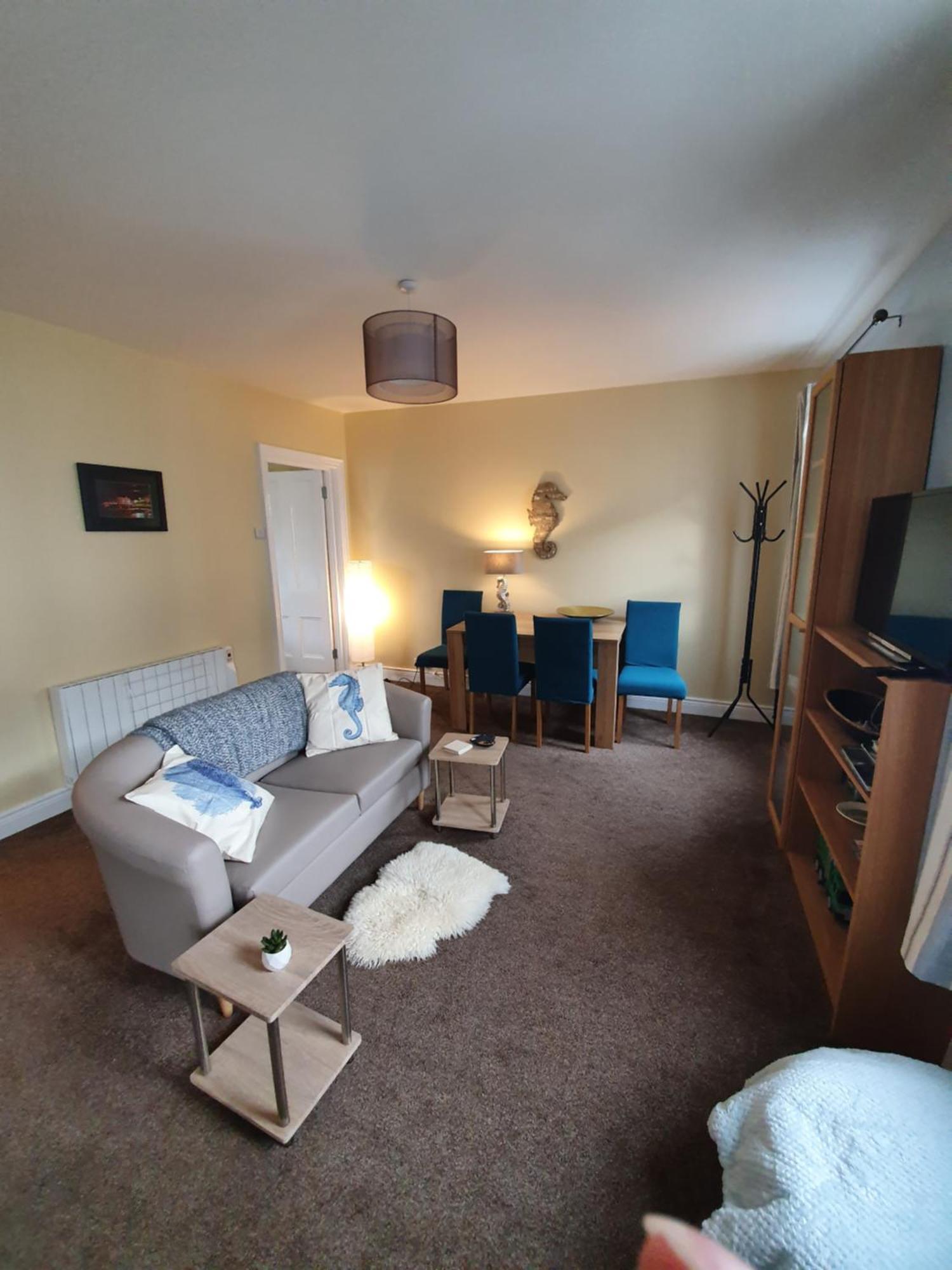 Main Street House Apartment Portrush Phòng bức ảnh